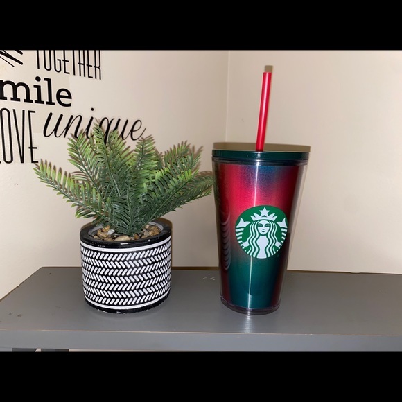 ❤️Starbucks cup❤️ - Picture 3 of 9